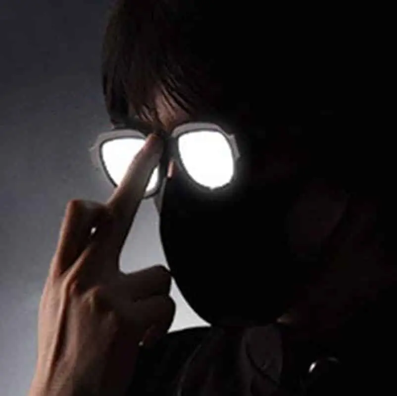 anime glasses shine - How to make glasses glow like anime