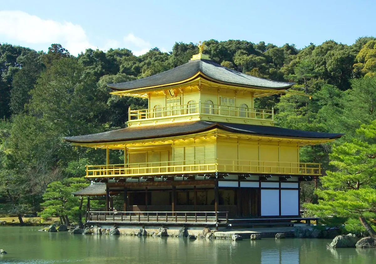japanese house anime background - What materials are used in Japanese houses