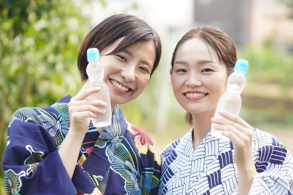 Bebidas gaseosas japonesas: La guía definitiva de Ramune - What's the best Japanese soda anime soda can - What's the best Japanese soda